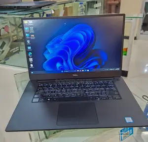 New Laptop Dell XPS 15 16GB Intel Core I7 SSD 512GB