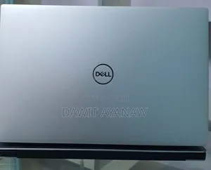 New Laptop Dell XPS 13 8GB Intel Core I5 SSD 512GB