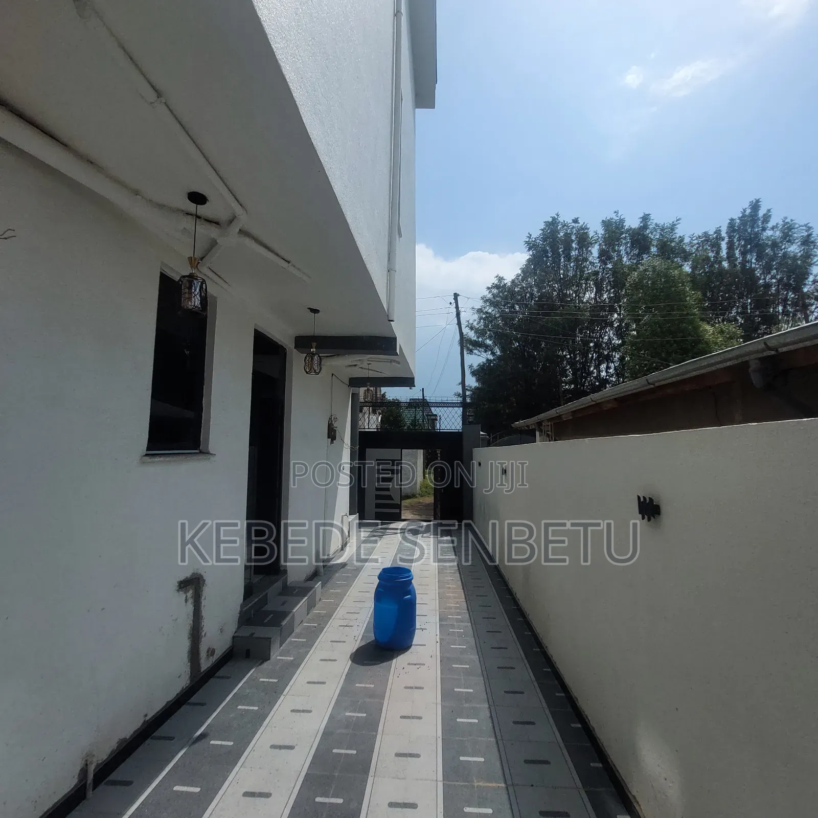 6bdrm House in Oromia, East Shewa for rent
