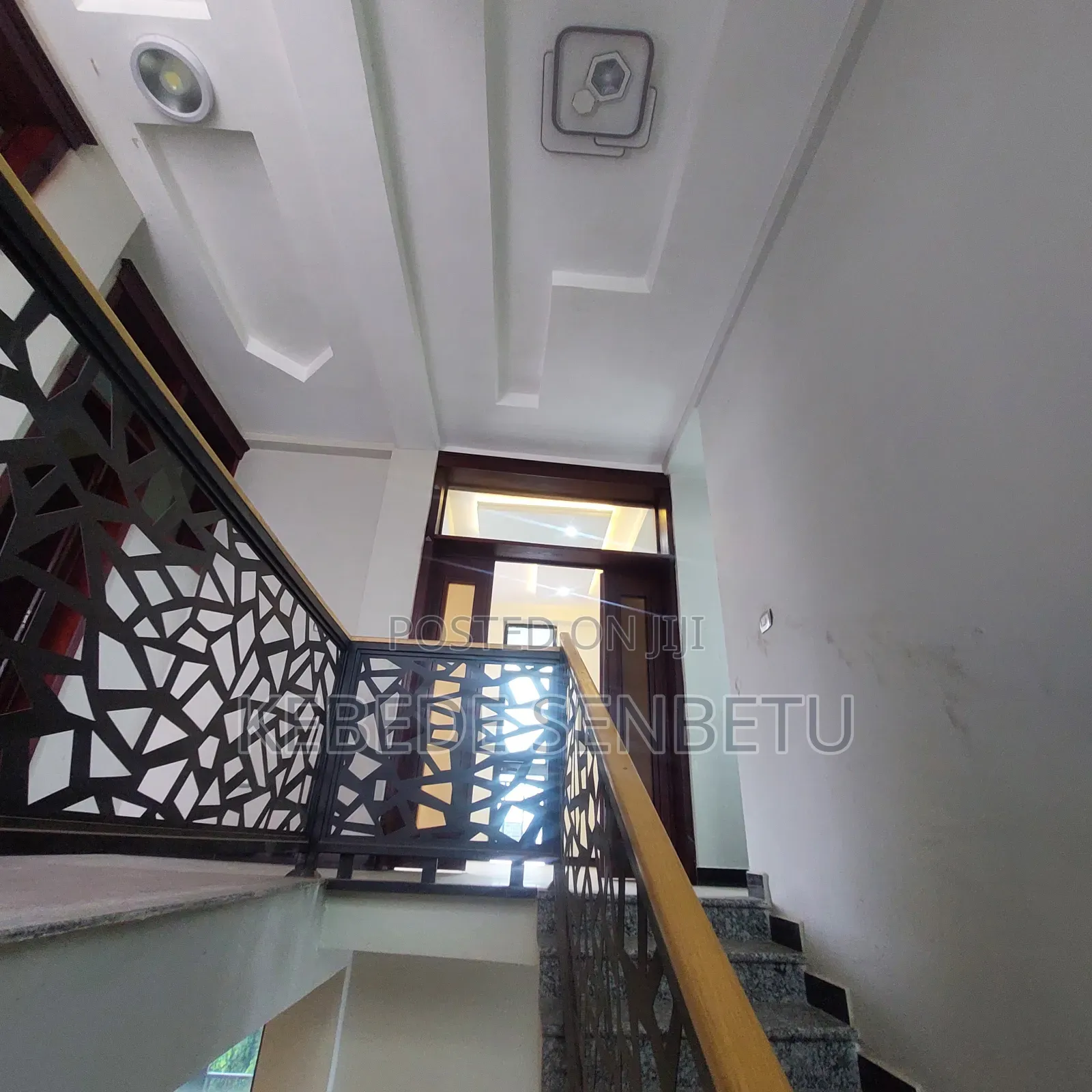 6bdrm House in Oromia, East Shewa for rent