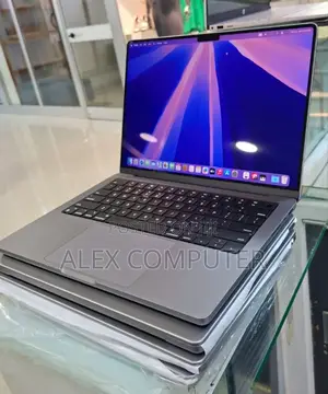 New Laptop Apple MacBook Pro M1 16GB Apple M1 Pro SSD 1T