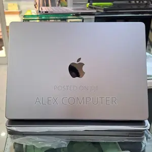 New Laptop Apple MacBook Pro M1 16GB Apple M1 Pro SSD 1T