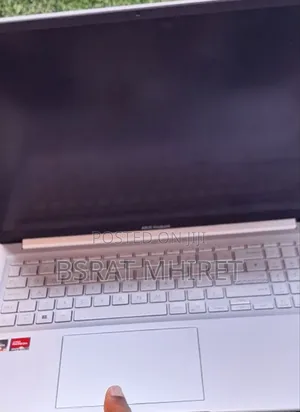 New Laptop Asus VivoBook 15 X505BA 8GB Intel Core I7 SSD 256GB