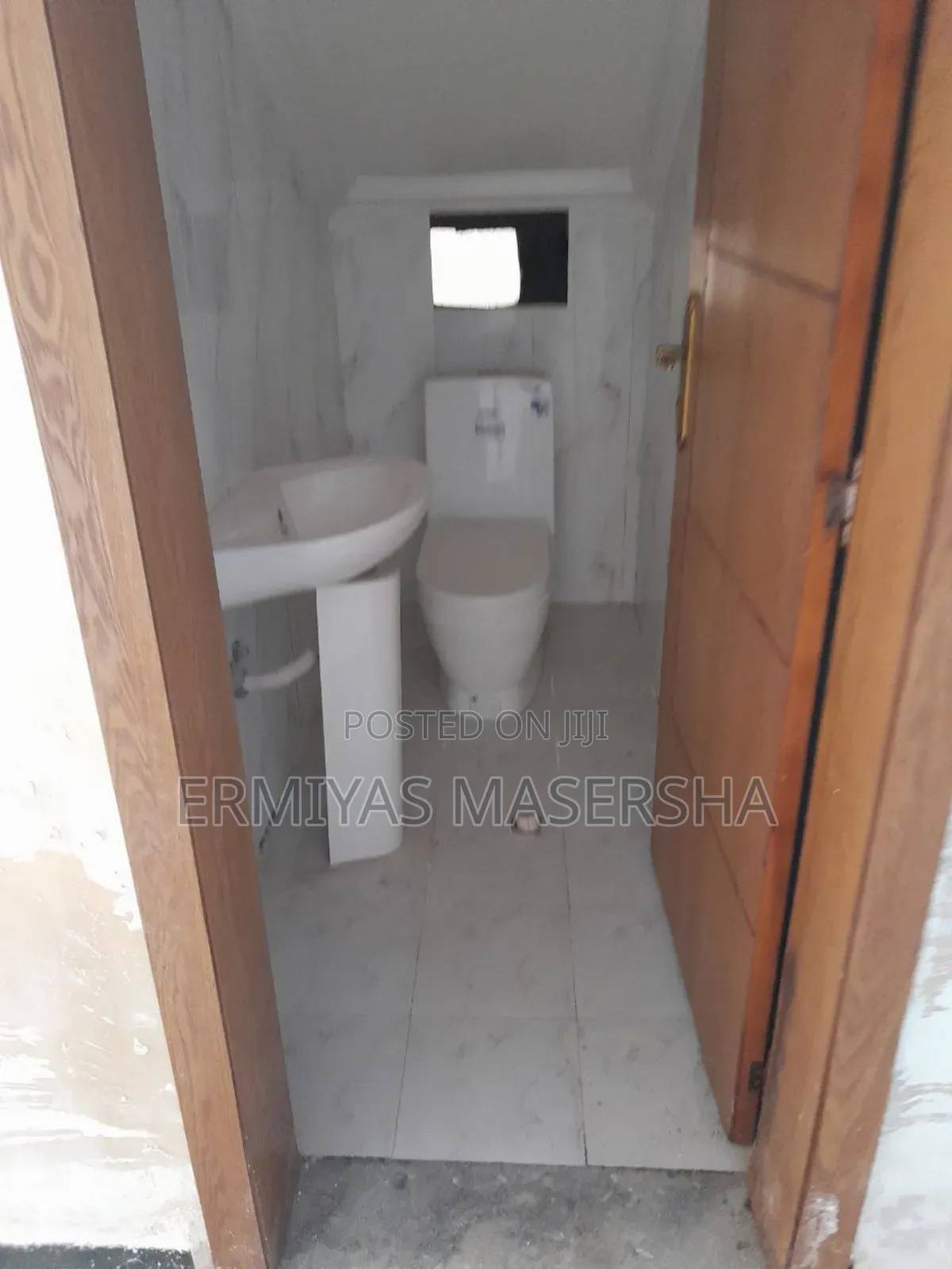 Furnished 5bdrm Villa in Gullele for sale