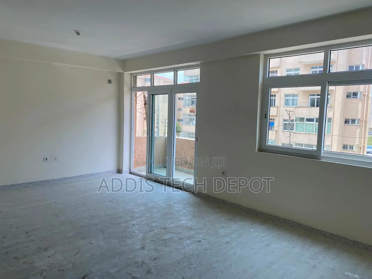 3bdrm Apartment in Sunshine Apartment, Bole for sale
