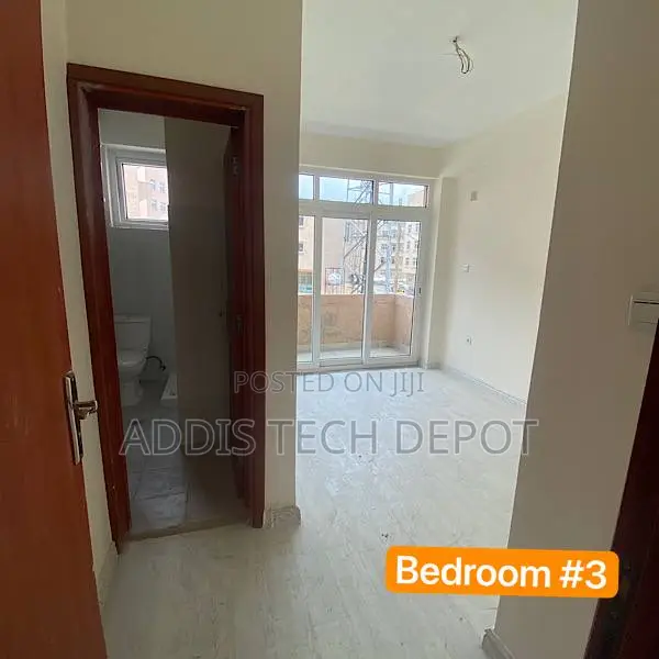 3bdrm Apartment in Sunshine Apartment, Bole for sale