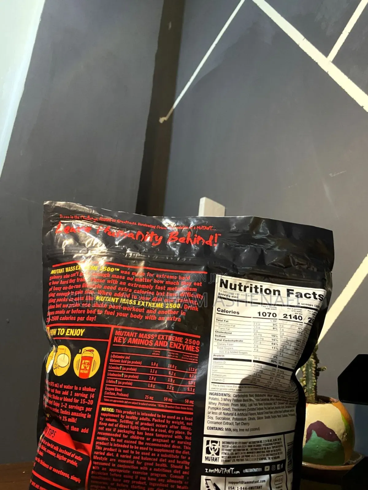 Mutant Mass Extreme Muscle Gainer