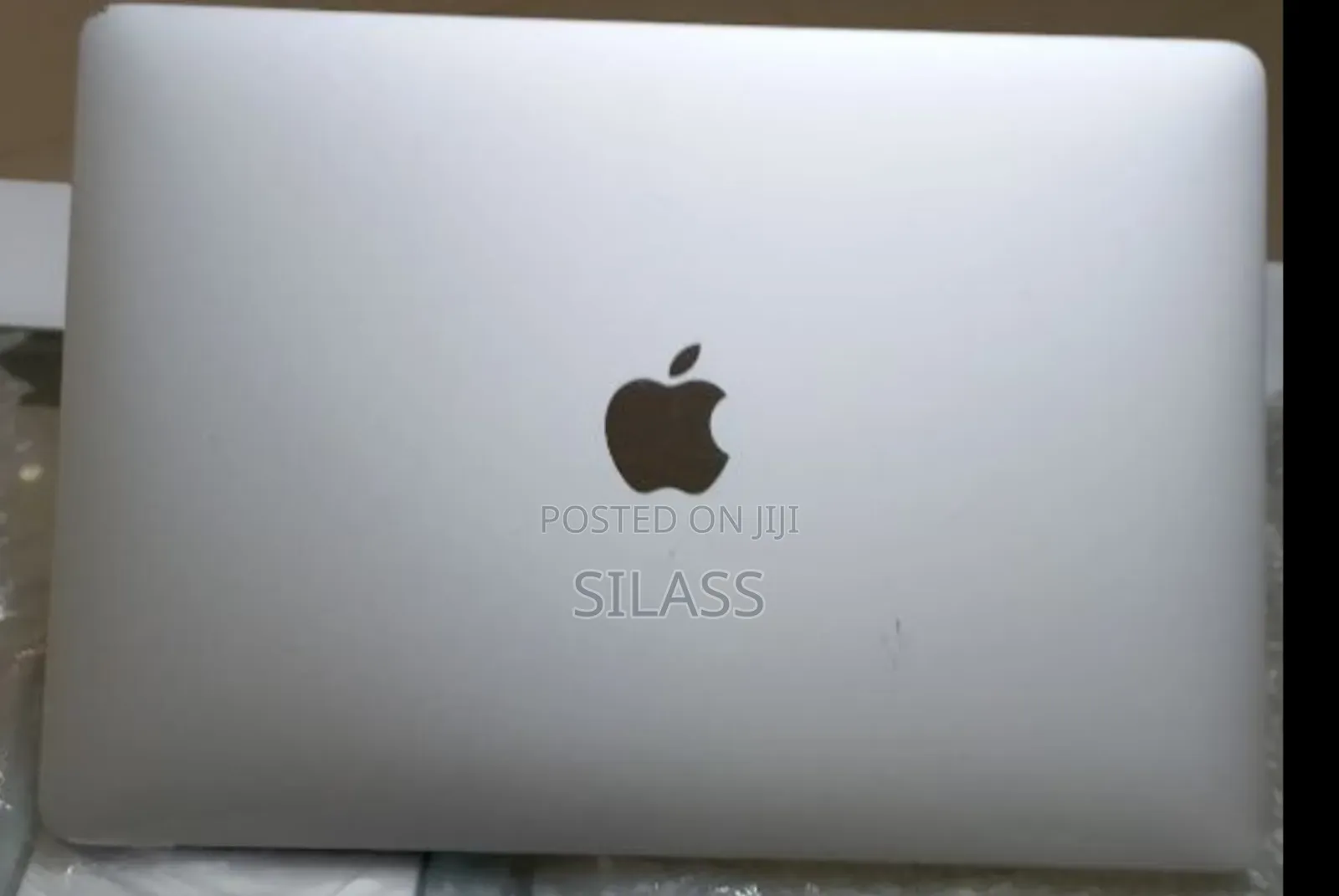 New Laptop Apple MacBook Pro 2017 8GB Intel Core I5 SSD 256GB