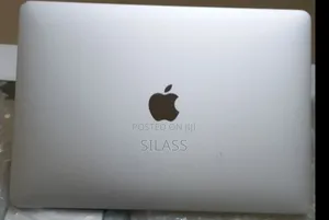 New Laptop Apple MacBook Pro 2017 8GB Intel Core I5 SSD 256GB