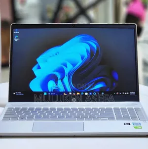 New Laptop HP Pavilion 15 8GB Intel Core I5 SSD 1T