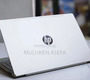 New Laptop HP Pavilion 15 8GB Intel Core I5 SSD 1T