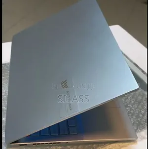 New Laptop Asus VivoBook 15 X505BA 16GB Intel Core I5 SSD 512GB