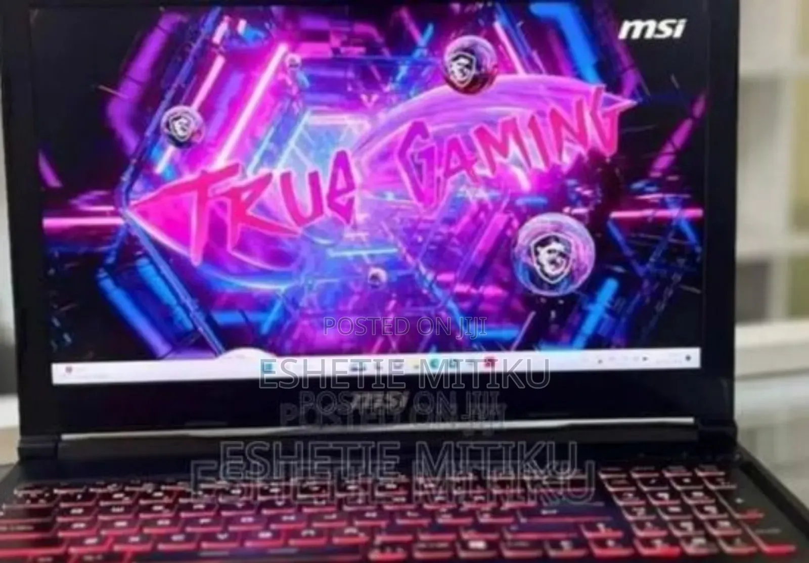 New Laptop MSI GS63 Stealth 8RE 16GB Intel Core I7 SSD 1T