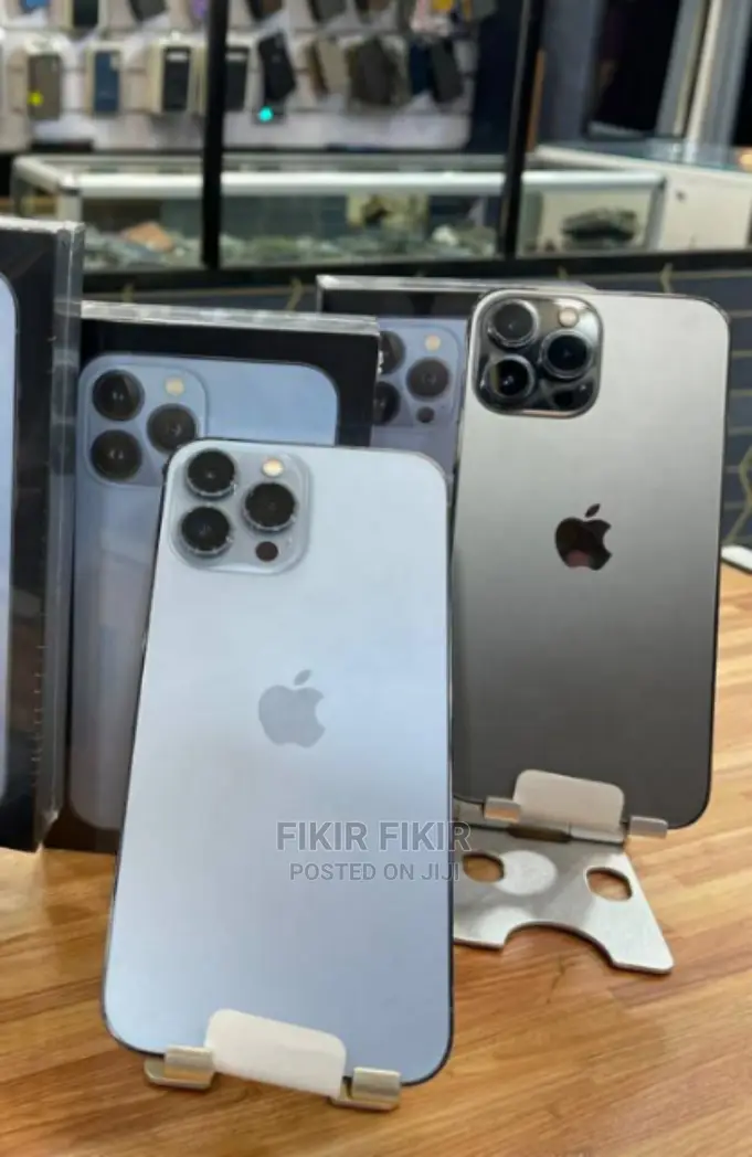 New Apple iPhone 12 Pro 256 GB White