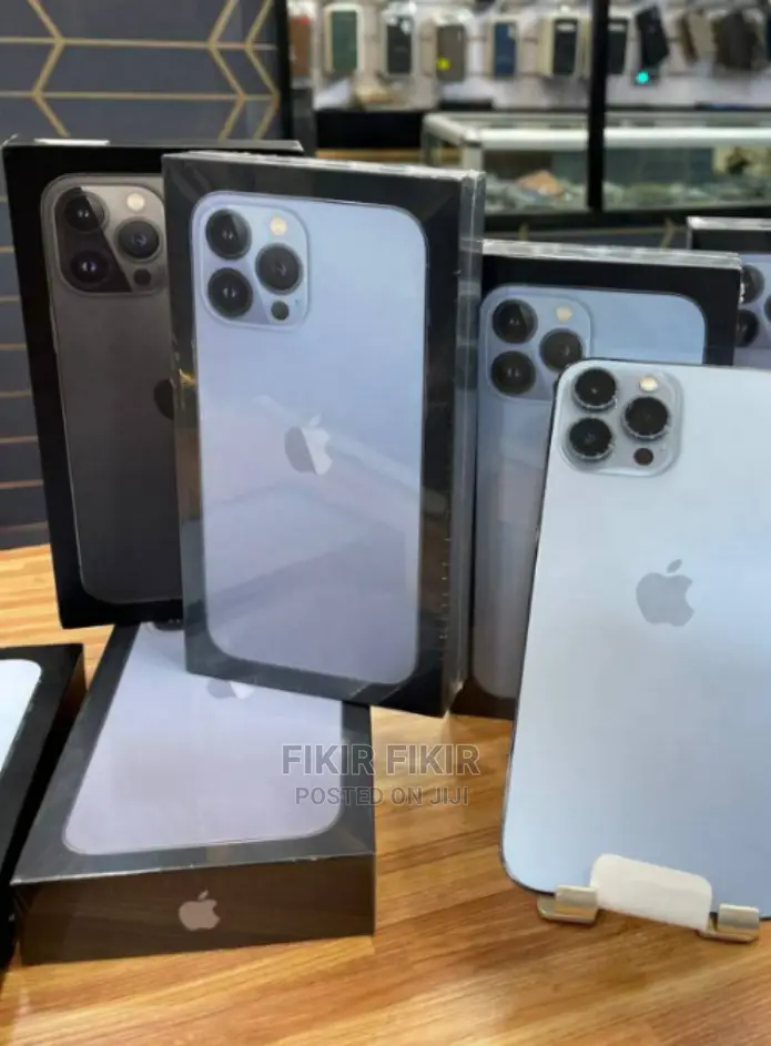 New Apple iPhone 12 256 GB Blue