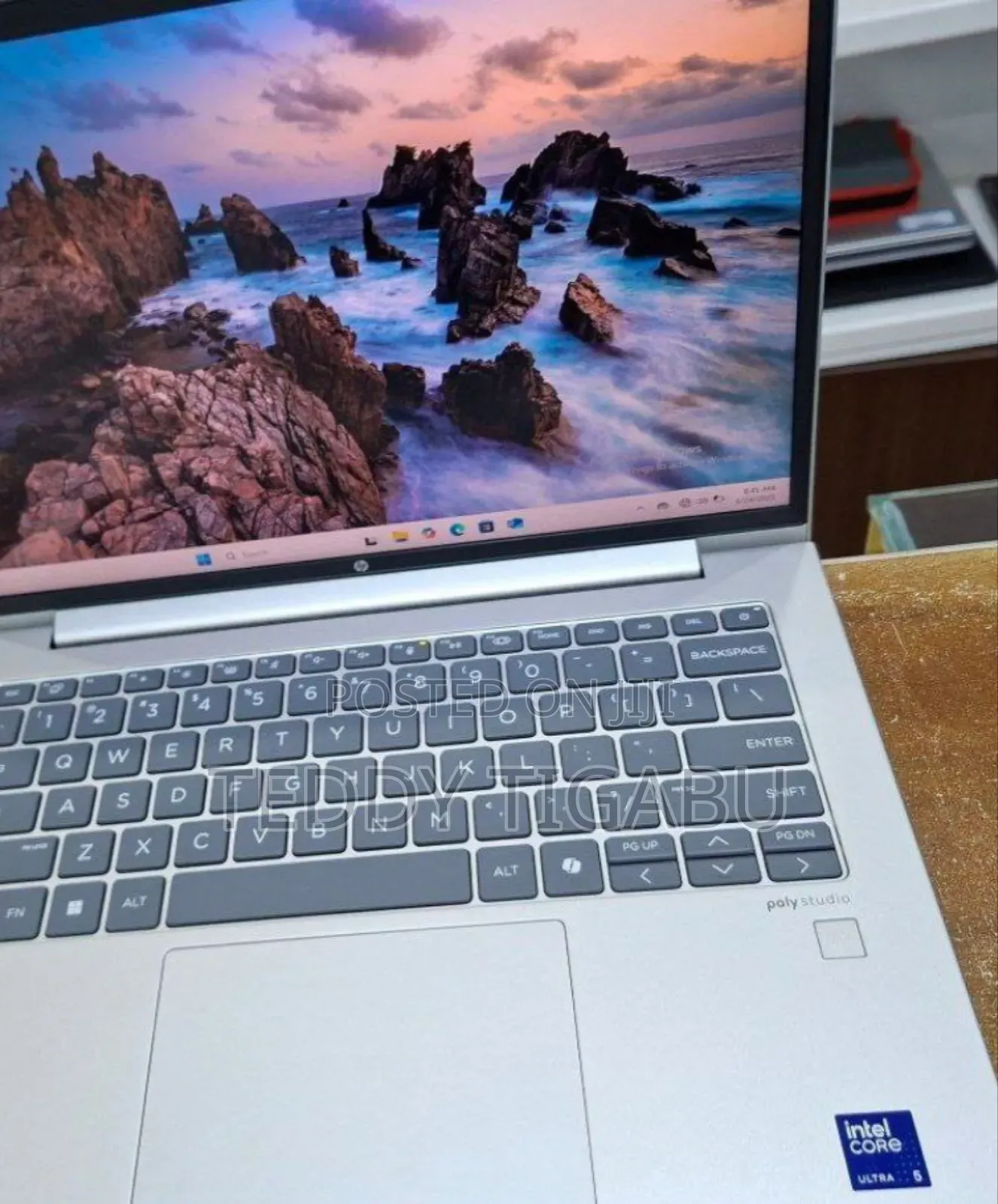 New Laptop HP 16GB Intel Core Ultra 5 SSD 512GB