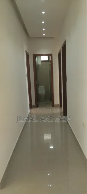 3bdrm Apartment in Noah Realestate, Bole for sale
