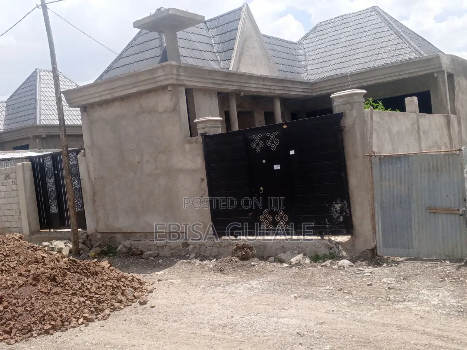 3bdrm Farm House in Oromia-Finfinne for sale