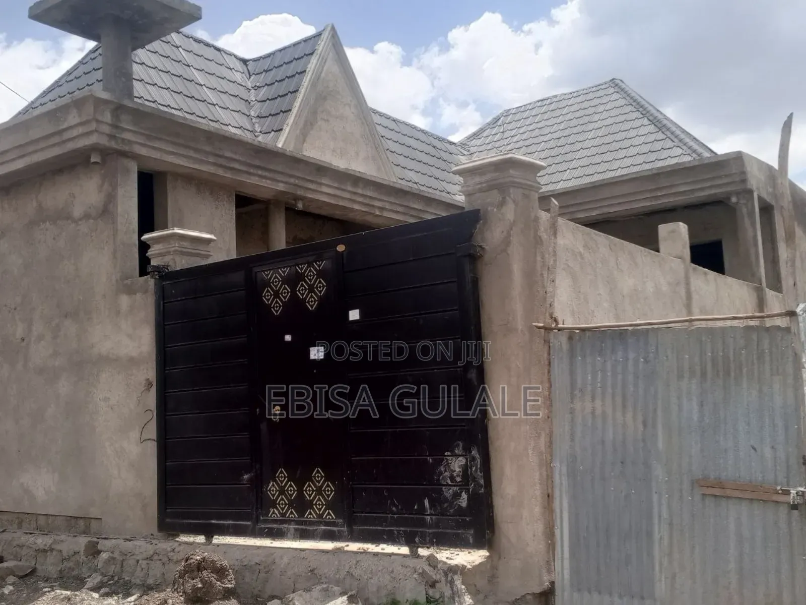 3bdrm Farm House in Oromia-Finfinne for sale