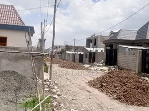 3bdrm Farm House in Oromia-Finfinne for sale