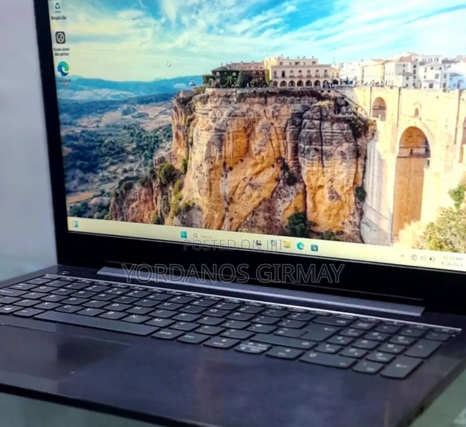 New Laptop Lenovo 100e 4GB Intel Core I3 SSHD+SSD 500GB