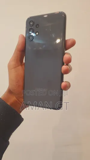 New Samsung Galaxy A13 64 GB Black