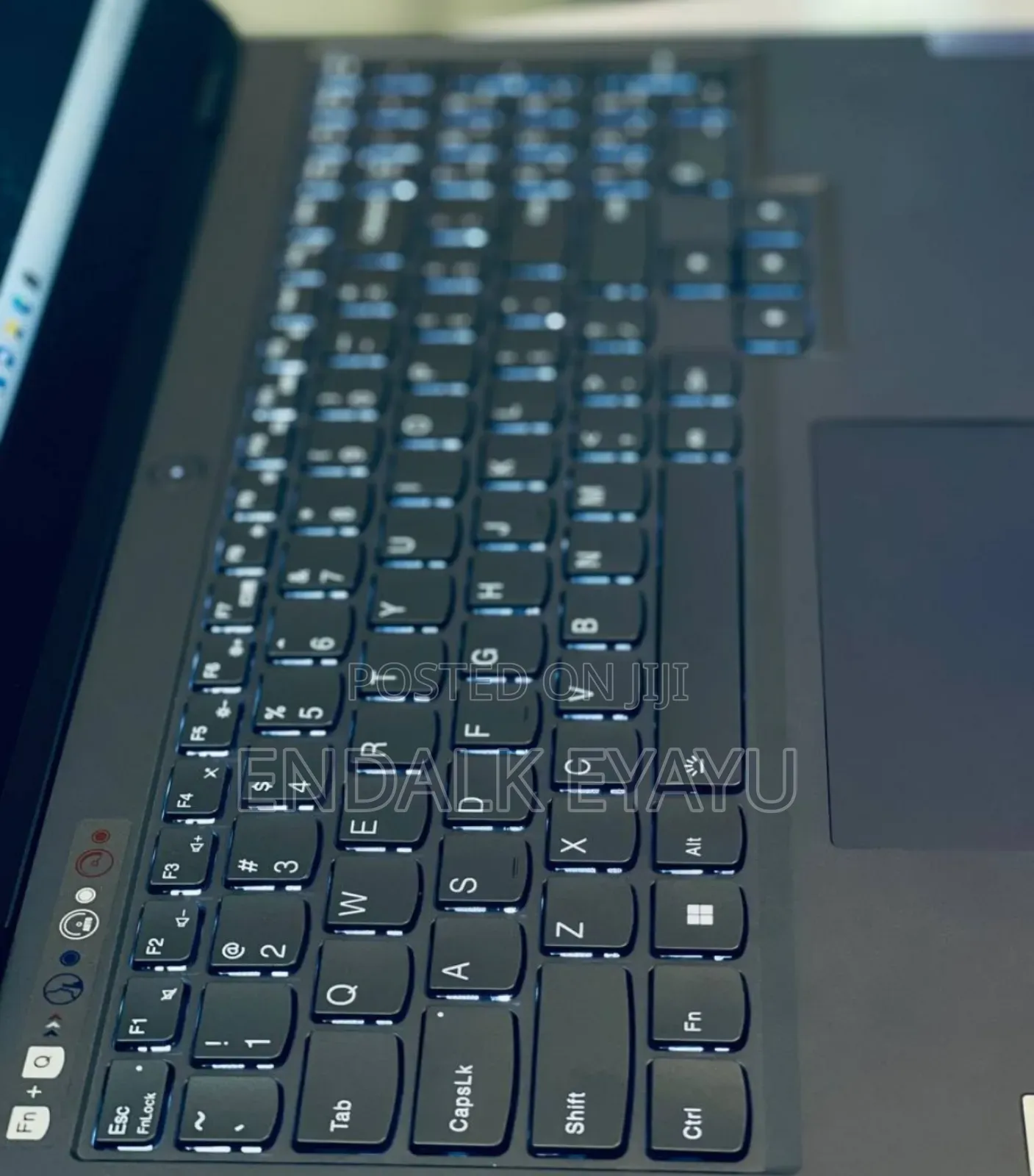 New Laptop Lenovo 16GB AMD Ryzen 7 SSD 1T