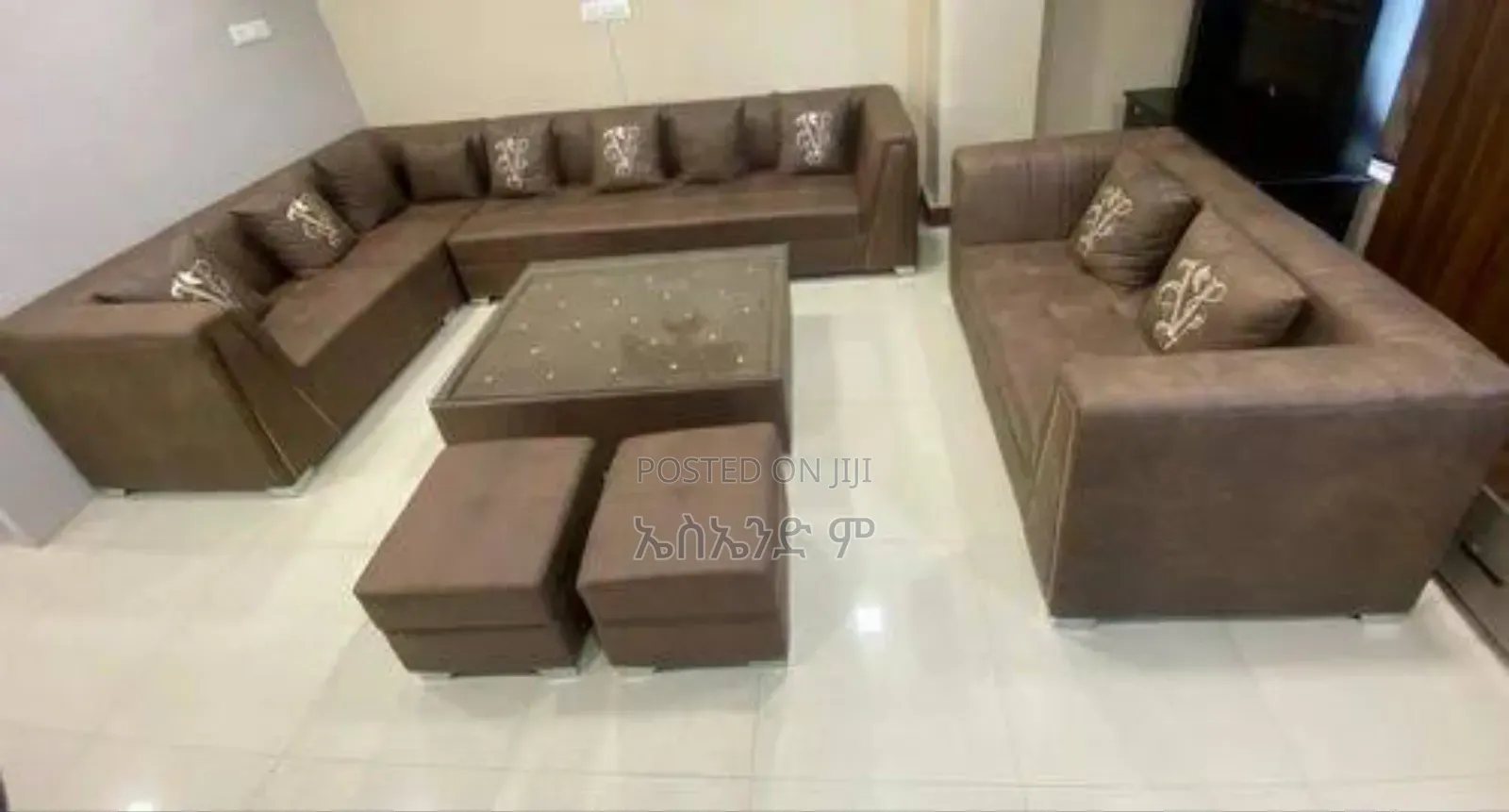 Sectional Couch Sofa Design With Table