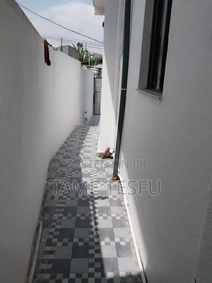 Furnished 3bdrm Villa in Kotobe 20M2 Menged, Yeka for sale