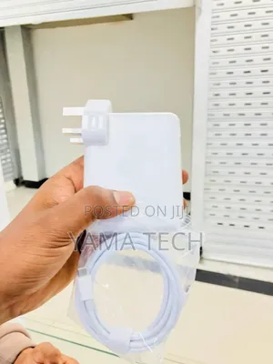 Photo - Apple Macbook Charger 140w