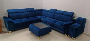 Chic Lounge Sofa Design With Table