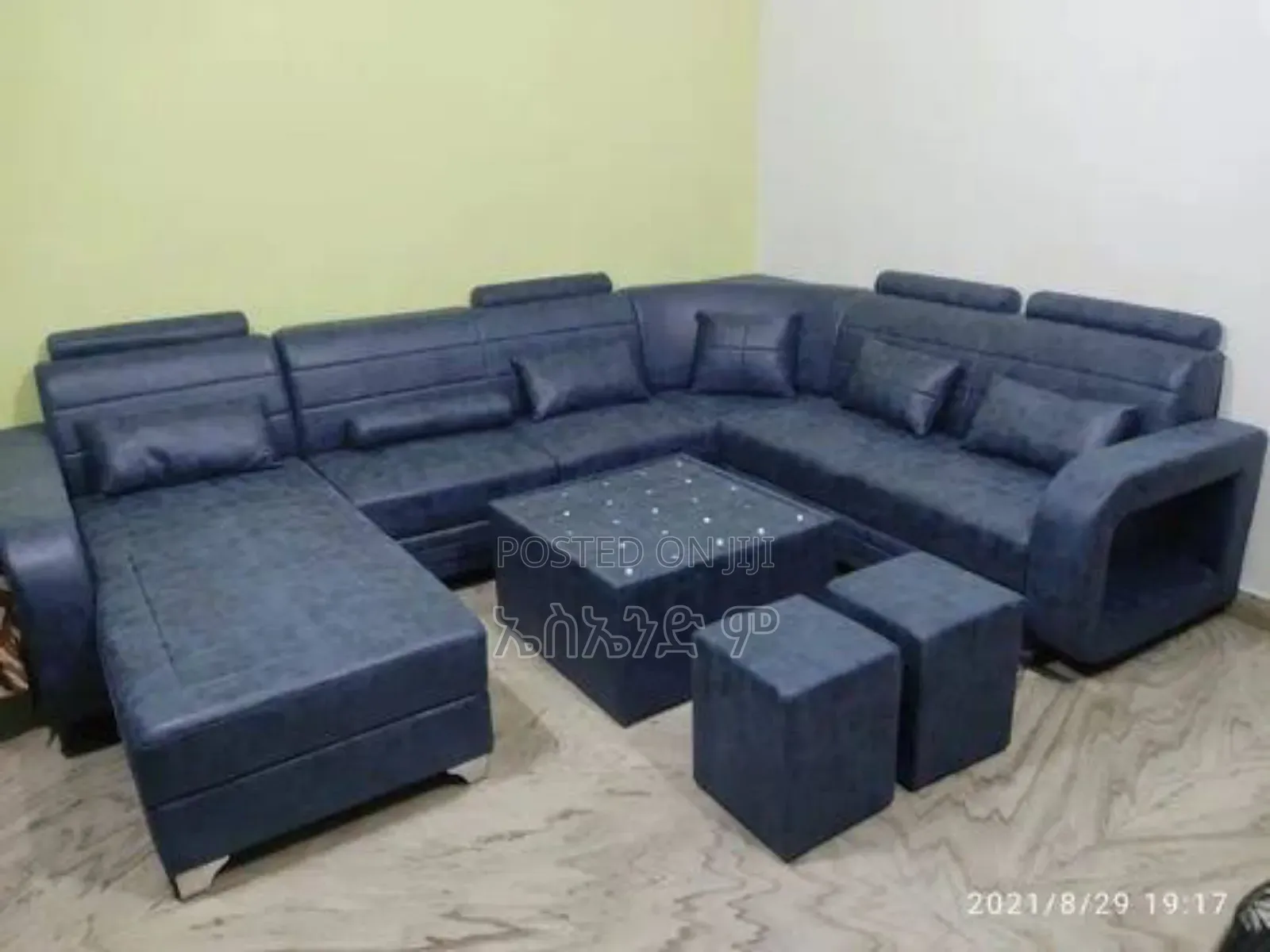 Comfort Craze Sofa Design With Table