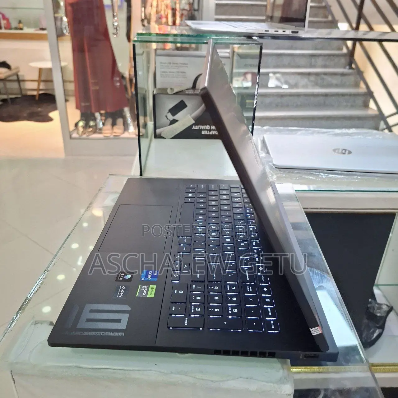 New Laptop HP Omen 16 16GB Intel Core I7 SSD 1T