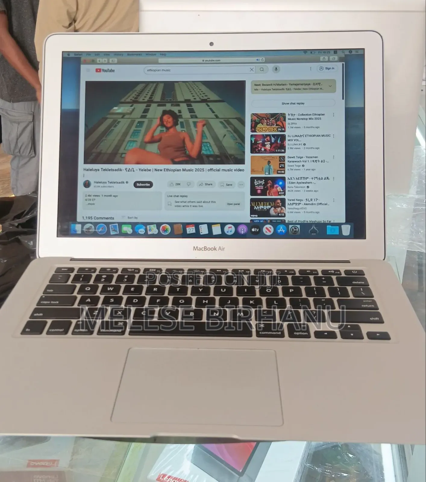 New Laptop Apple MacBook 8GB Intel Core I7 SSD 512GB