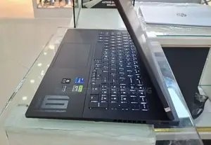 New Laptop HP Omen 16 16GB Intel Core i7 SSD 1T