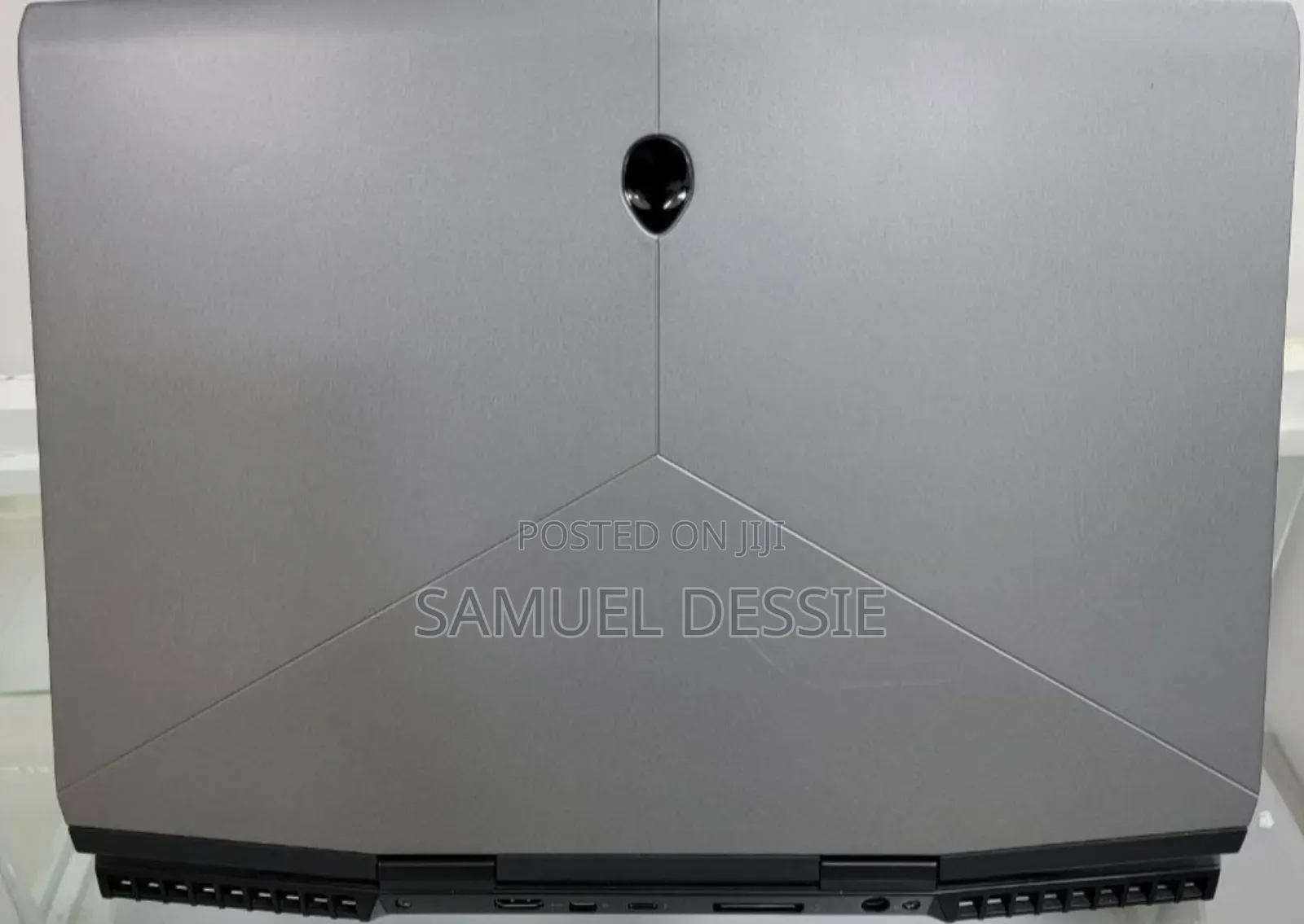 New Laptop Alienware Area-51m 16GB Intel Core I7 SSD 512GB