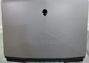New Laptop Alienware Area-51m 16GB Intel Core I7 SSD 512GB
