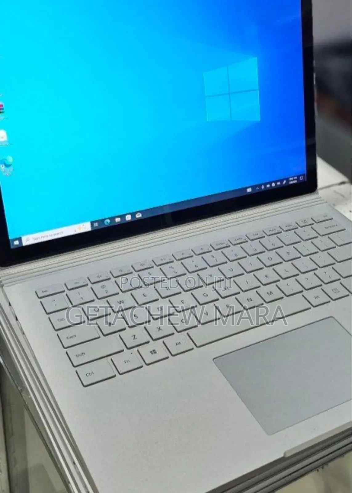 New Laptop Apple MacBook Pro M1 16GB Intel Core I7 SSD 256GB