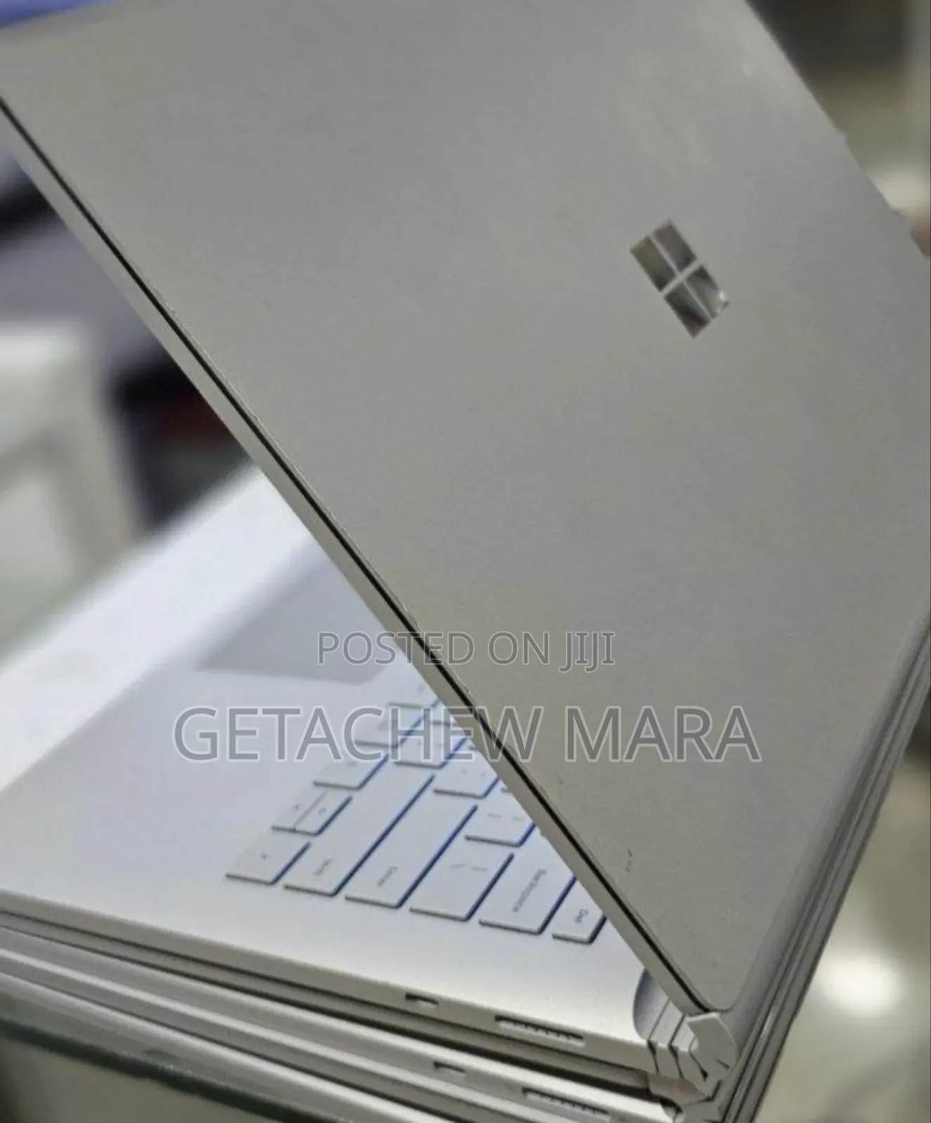 New Laptop Apple MacBook Pro M1 16GB Intel Core I7 SSD 256GB