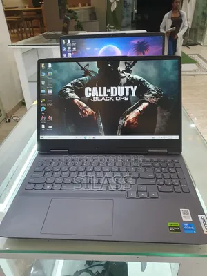 New Laptop Lenovo LOQ 15ARP9 16GB Intel Core i7 SSD 512GB