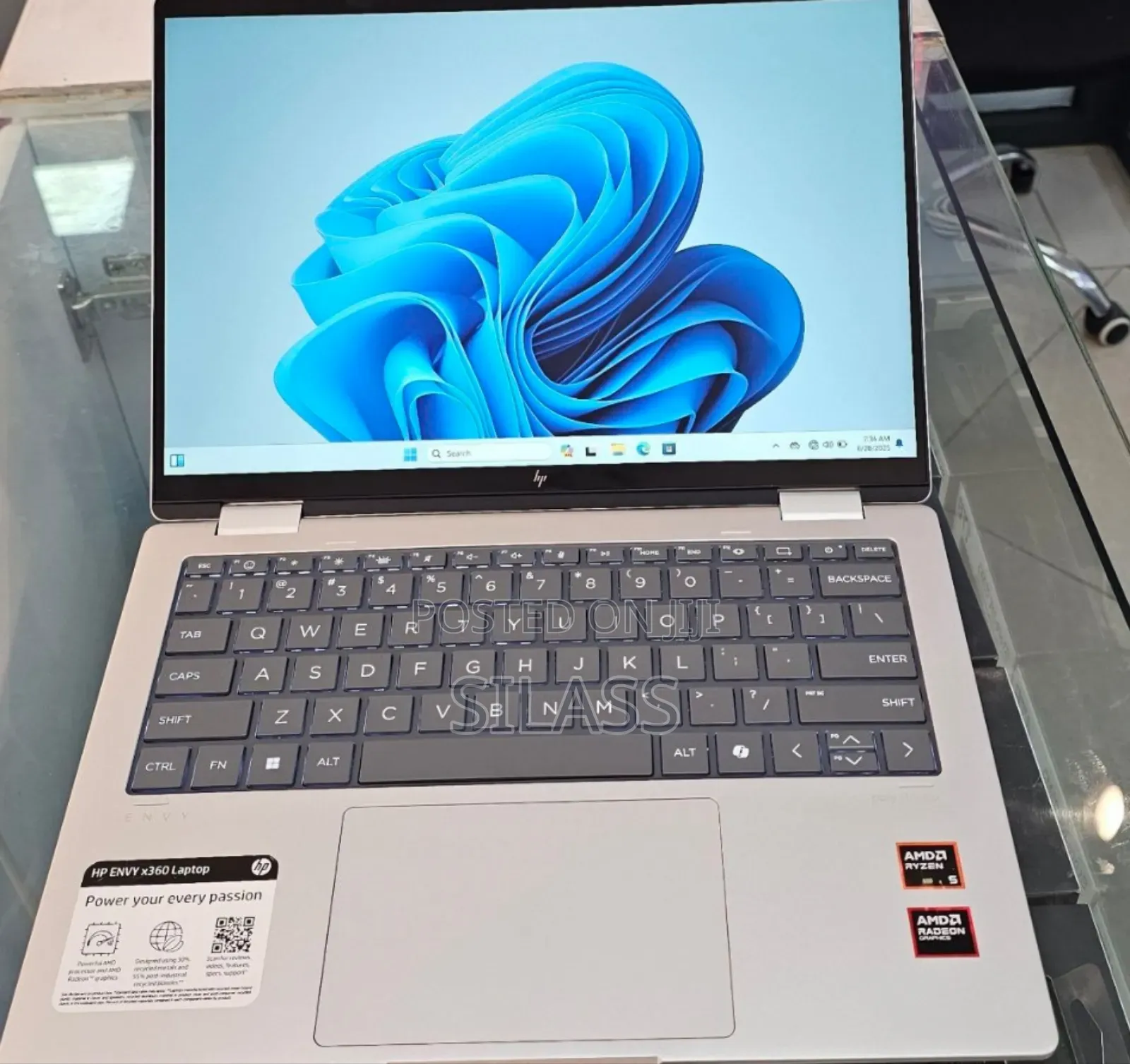 New Laptop HP Envy X360 16GB AMD Ryzen 5 SSD 512GB