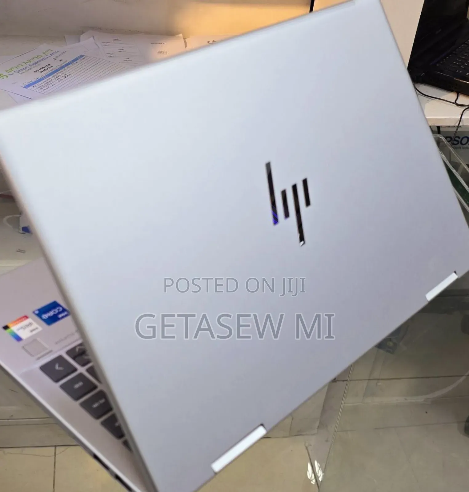 New Laptop HP Envy X360 8GB Intel Core I5 SSD 512GB