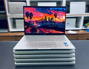 New Laptop HP 8GB Intel Core I7 SSD 3T