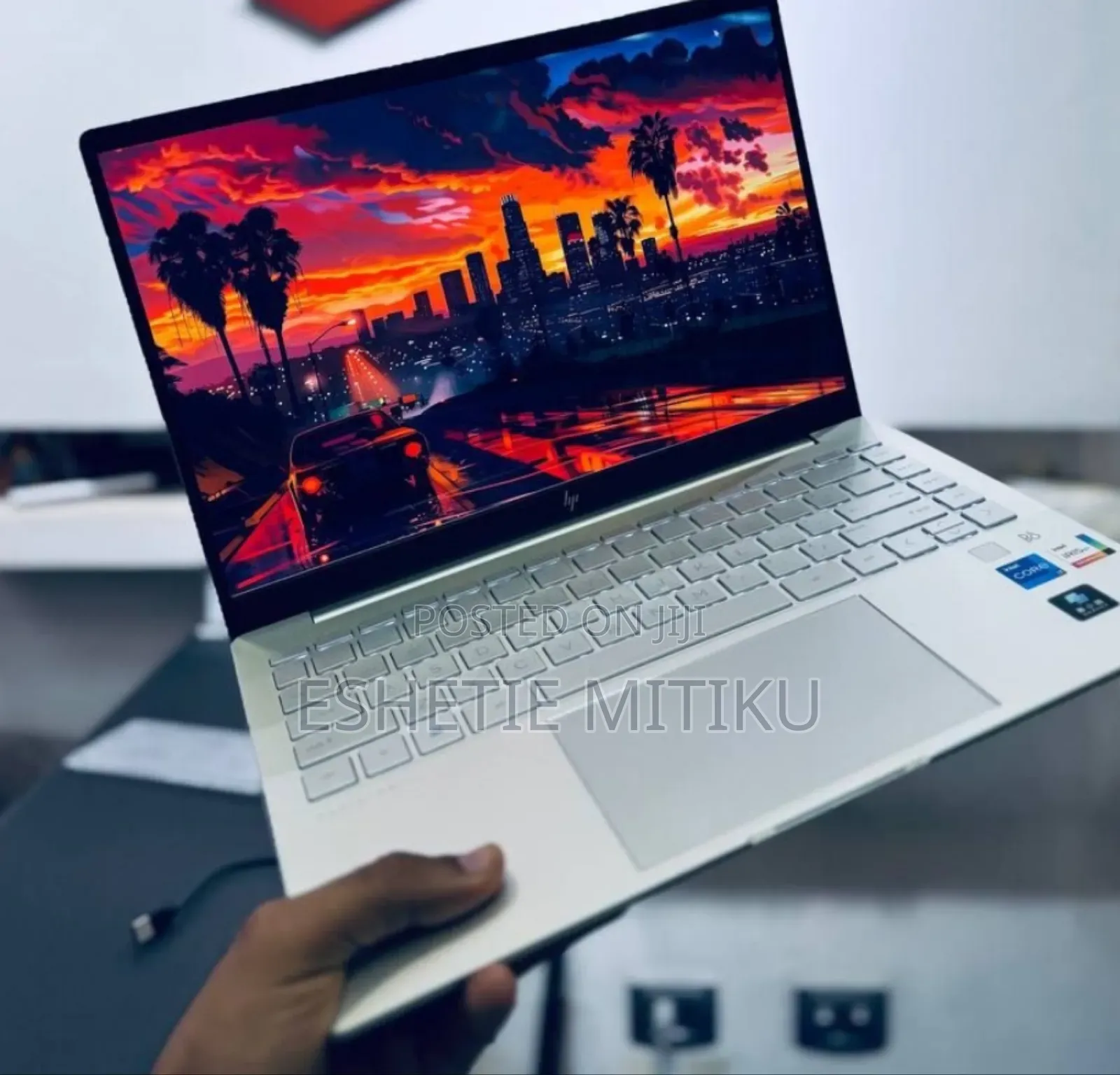 New Laptop HP 8GB Intel Core I7 SSD 3T