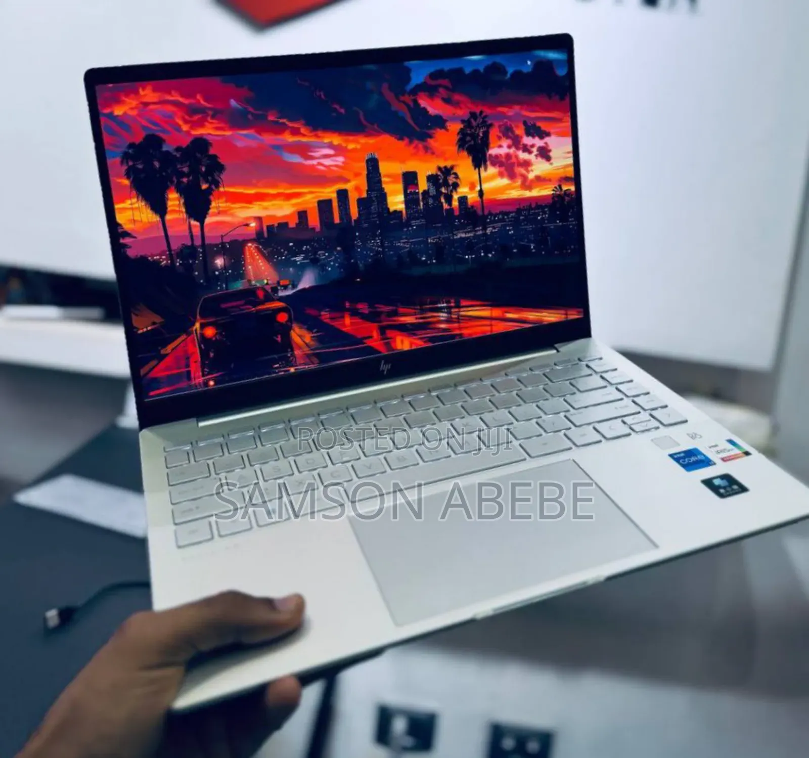 New Laptop HP Pavilion 14 16GB Intel Core I7 SSD 1T