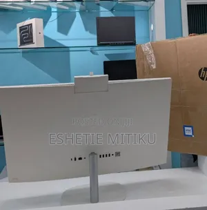 Photo - New Laptop HP 8GB Intel Core I7 SSD 512GB