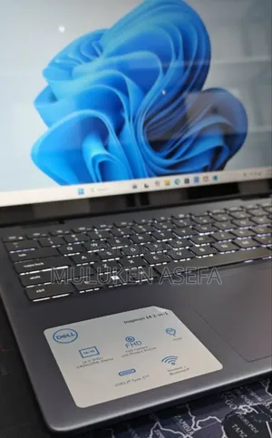 Photo - New Laptop Dell Inspiron 14 16GB AMD Ryzen 7 SSD 1T