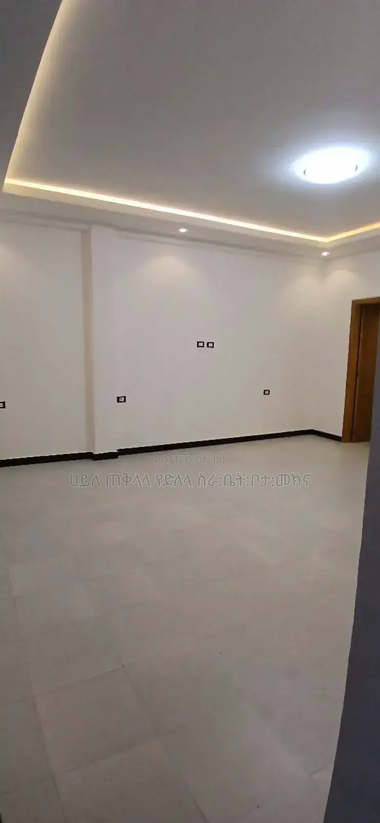 Furnished 6bdrm House in ሠምት 72 አካባቢ, Bole for sale