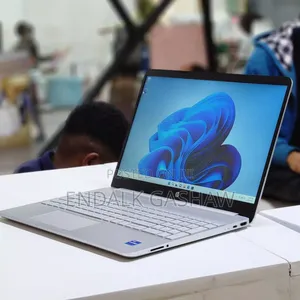 New Laptop HP Stream Notebook 16GB Intel Core I7 SSD 512GB