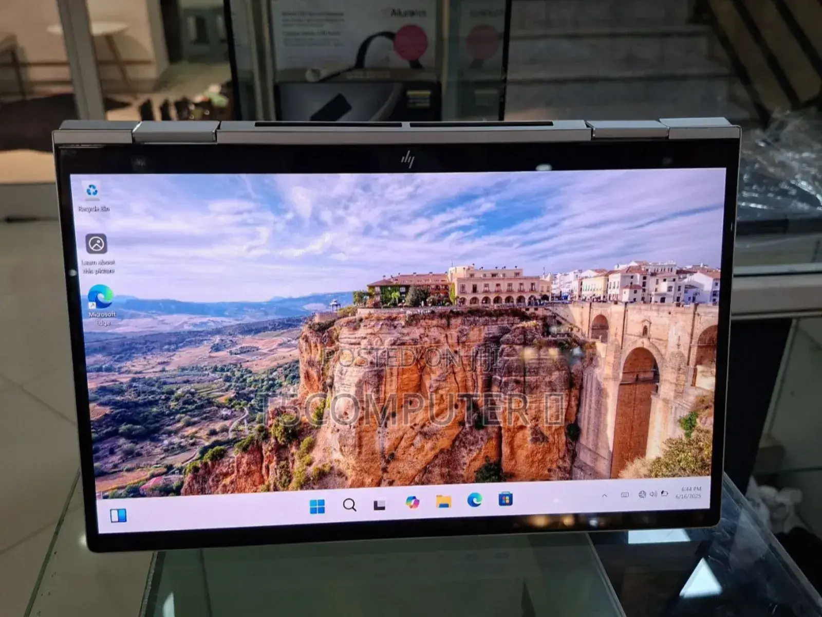 New Laptop HP Envy X360 16GB Intel Core I7 SSD 1T